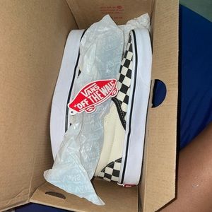 Women’s Vans, Size 6.0